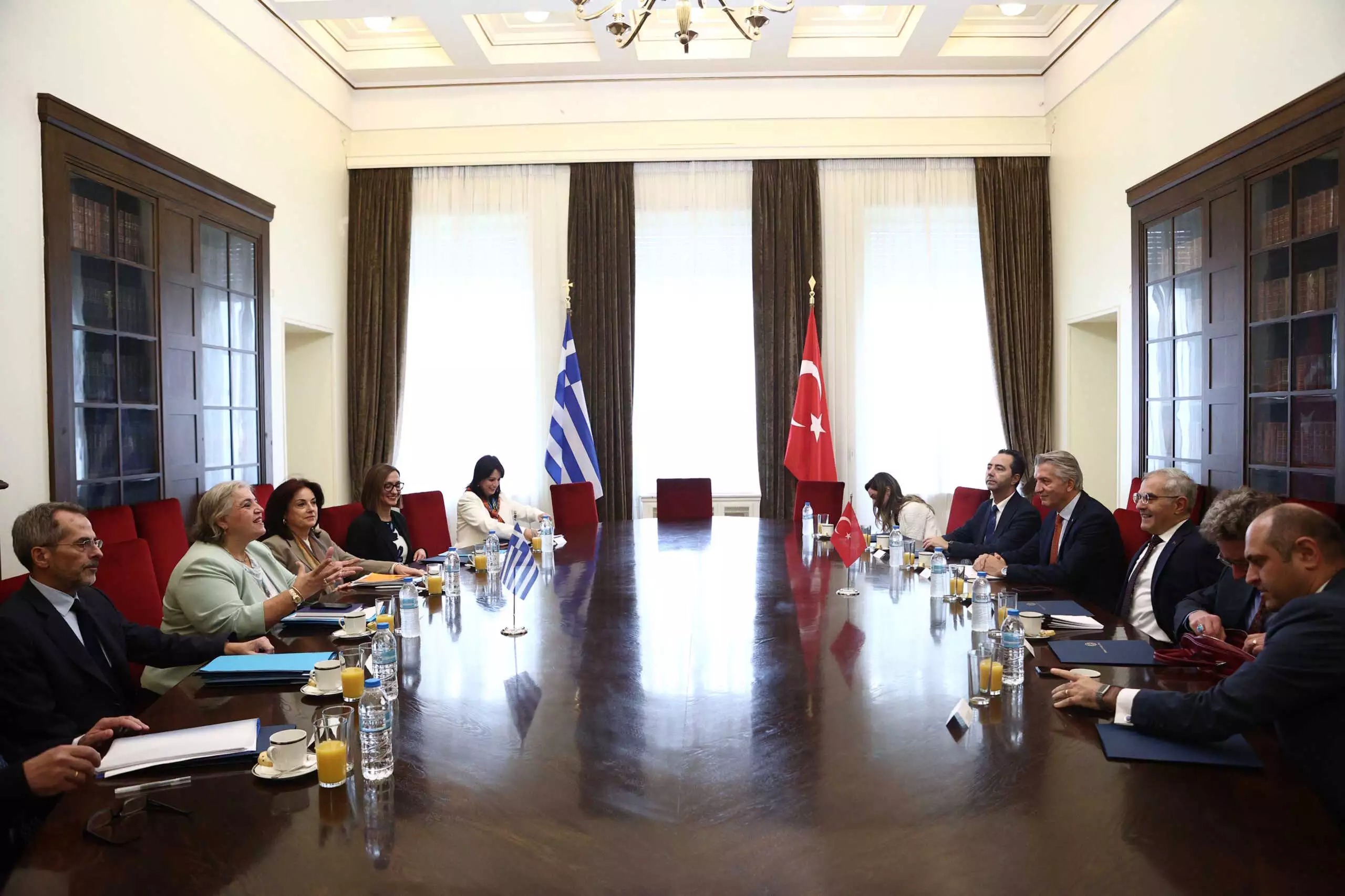 Συνάντηση για τα Μέτρα Οικοδόμησης Εμπιστοσύνης μεταξύ Ελλάδας και Τουρκίας σήμερα στην Άγκυρα :: left.gr