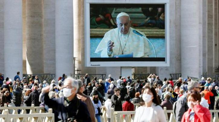 Πώς αντιμετωπίζει η Καθολική Εκκλησία στην Ιταλία την εξάπλωση του κορωνοϊού